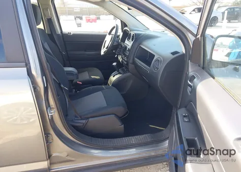 2012 Jeep Compass Sport из США, поврежденный, VIN 1C4NJCBA3CD683917